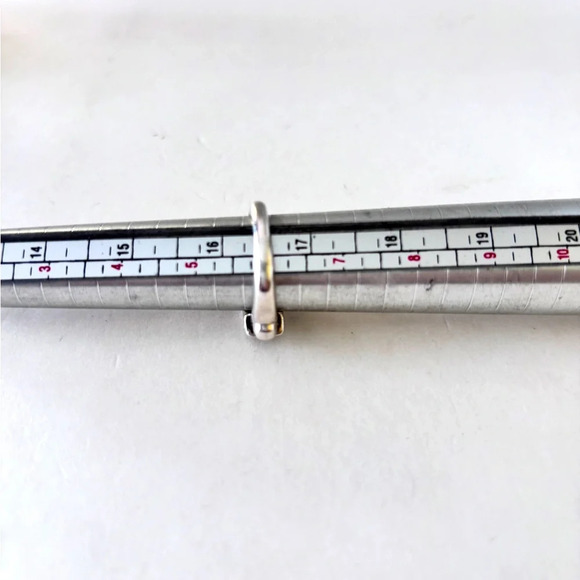 Brighton sterling silver ring. Scrolling on the ring. Rare Excellent size 6 - Picture 13 of 14